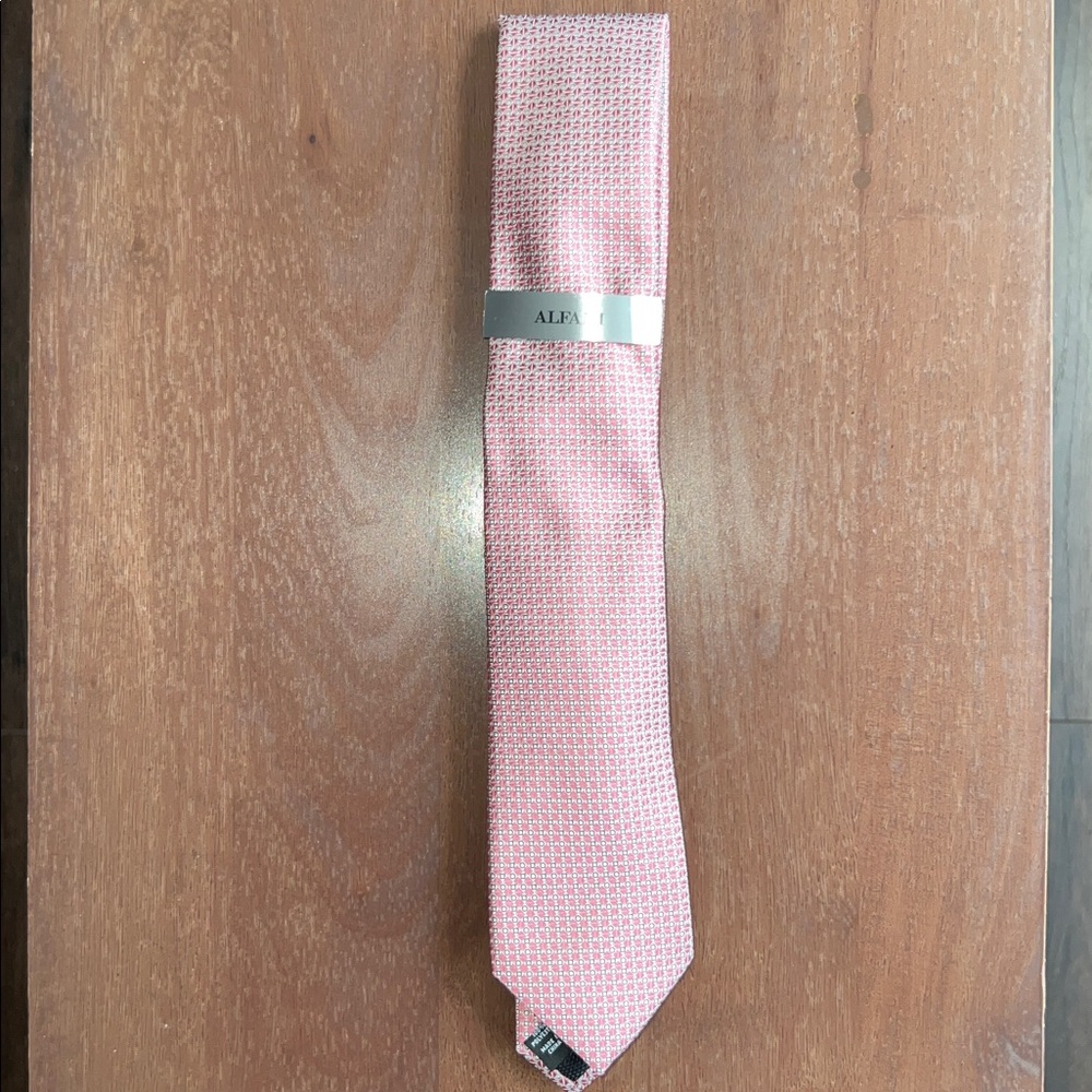 Alfani Men’s Dawson Mini-Geo Tie - Pink